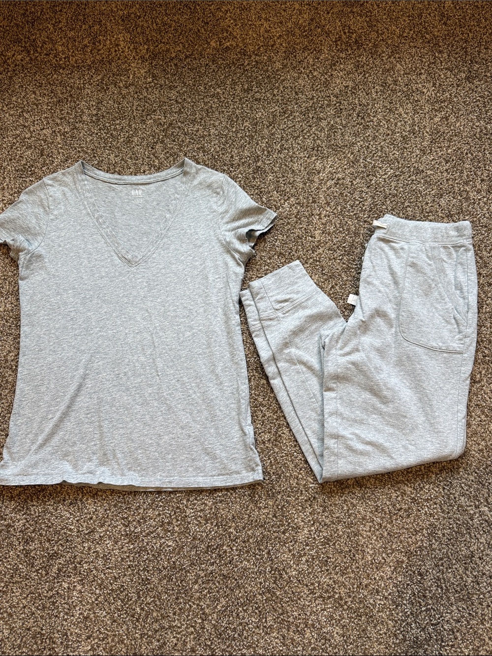 Gap Light Gray Women's V-Neck Sleep Top and Jogger Set